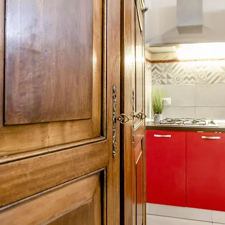 Daire Santa Chiara - Self Check-in H24 - Wi-fi Veloce - Vicino Al Centro