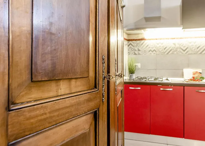 Apartamento Santa Chiara - Self Check-in H24 - Wi-fi Veloce - Vicino Al Centro