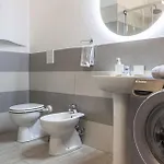 شقة Santa Chiara - Self Check-in H24 - Wi-fi Veloce - Vicino Al Centro *