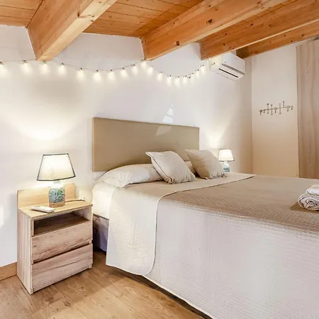 Santa Chiara - Self Check-in H24 - Wi-fi Veloce - Vicino Al Centro Σάσαρι