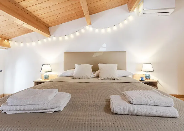 Apartament Santa Chiara - Self Check-in H24 - Wi-fi Veloce - Vicino Al Centro